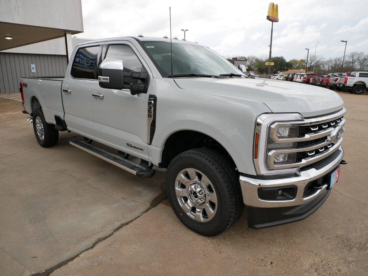 2026 Ford F-350 Super Duty Lariat - Photo 75