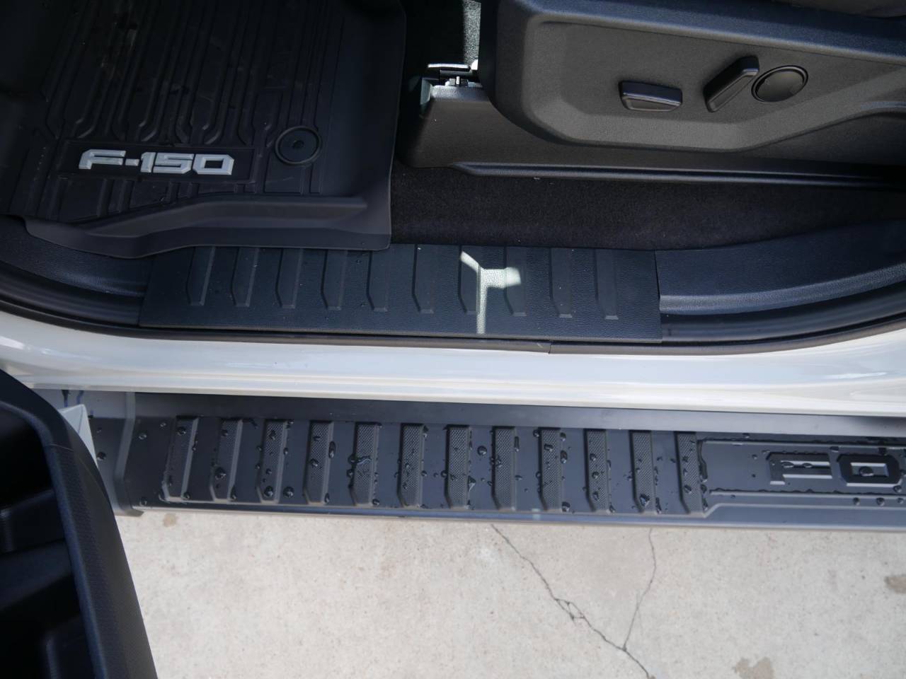 2026 Ford F-150 XLT - Photo 11