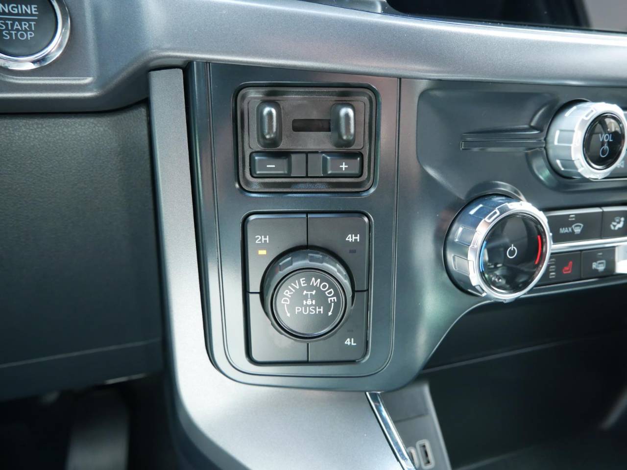 2026 Ford F-150 XLT - Photo 25