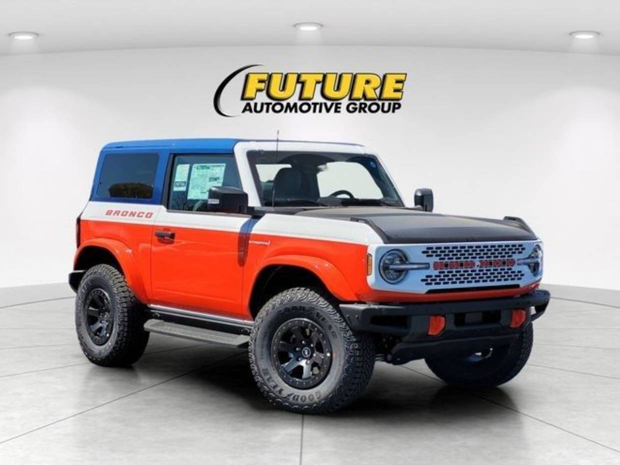 2025 Ford Bronco 2-Door Stroppe