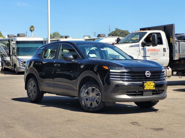 New 2026 Nissan Kicks S