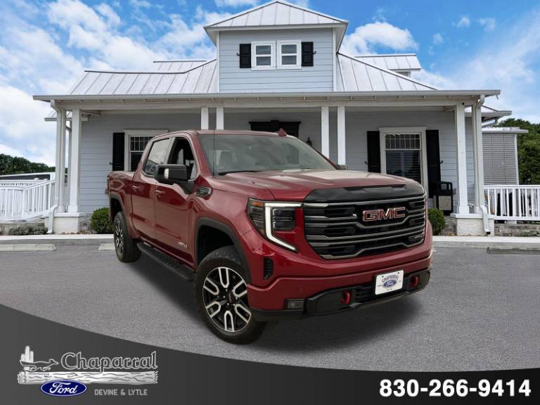 2025 GMC Sierra 1500 AT4