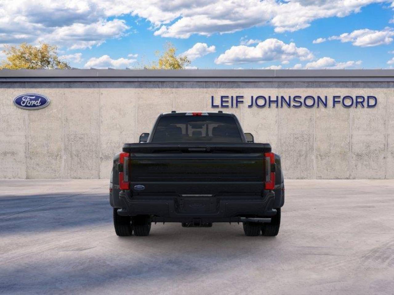 New 2026 Ford Super Duty F-450 DRW Platinum, photo 5