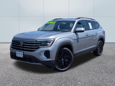 2026 Volkswagen Atlas SE with Technology
