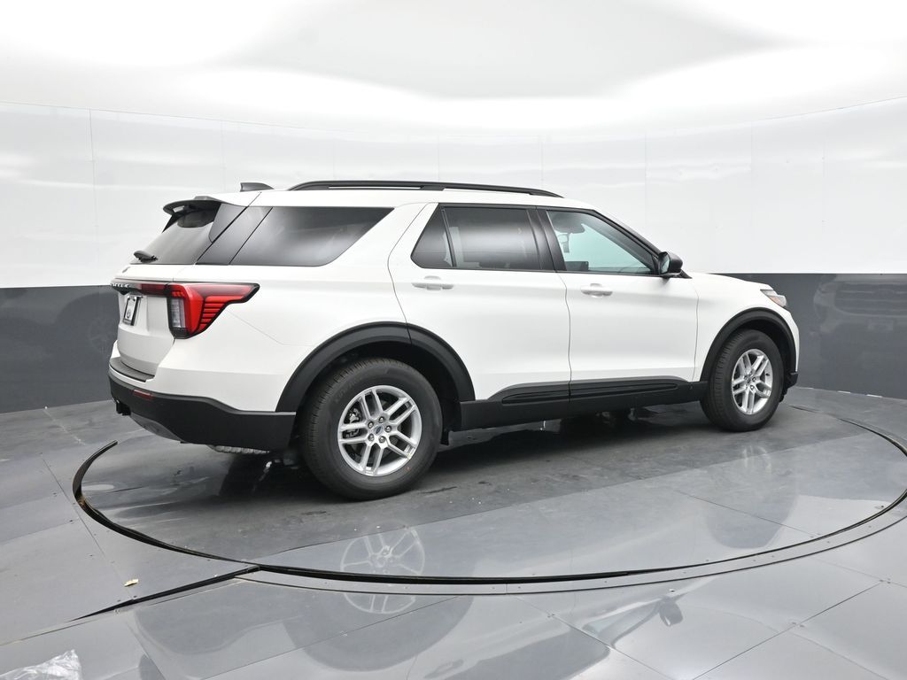 2026 Ford Explorer Active - Photo 10