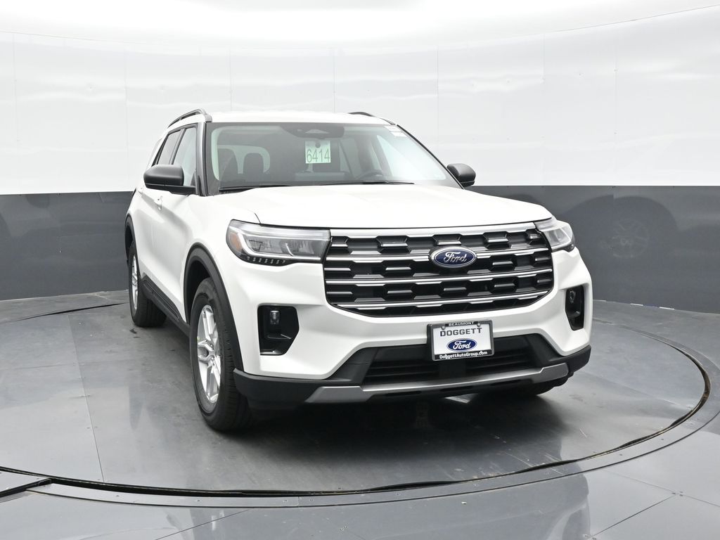 2026 Ford Explorer Active - Photo 15