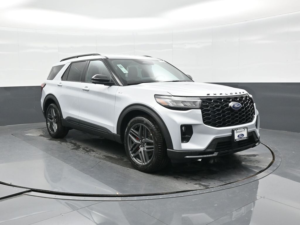 2026 Ford Explorer ST-Line - Photo 15