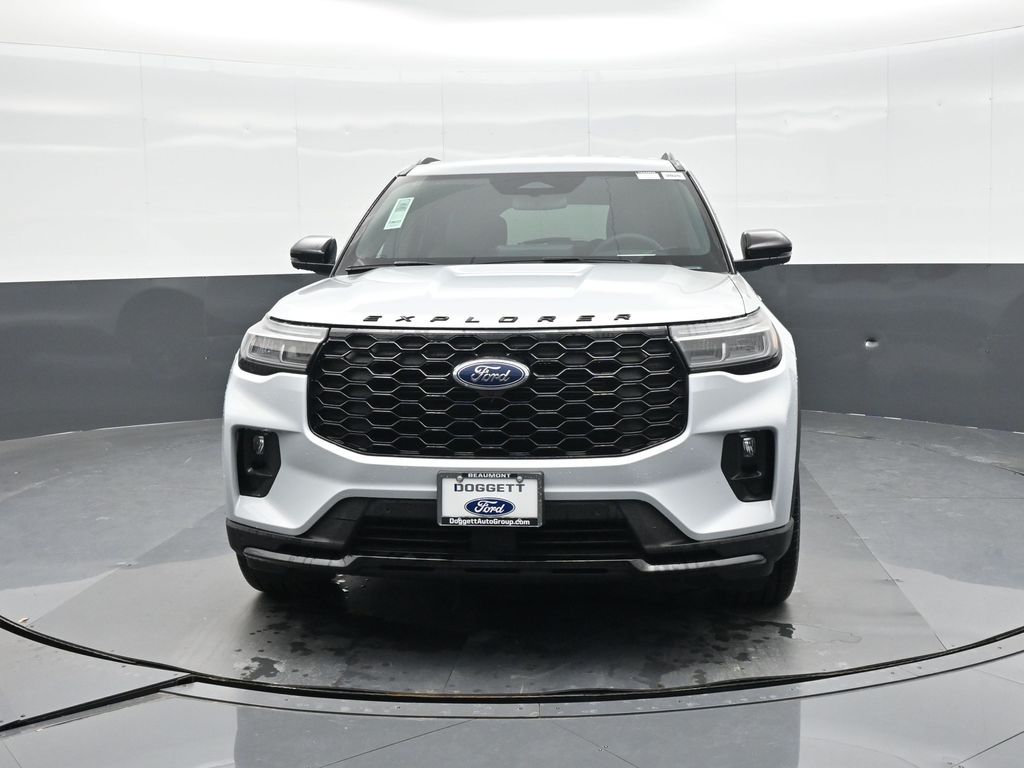 2026 Ford Explorer ST-Line - Photo 17