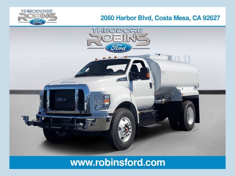 2026 Ford F-750SD Base