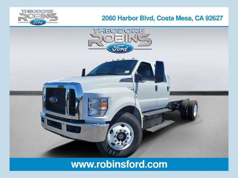 2027 Ford F-650SD Base