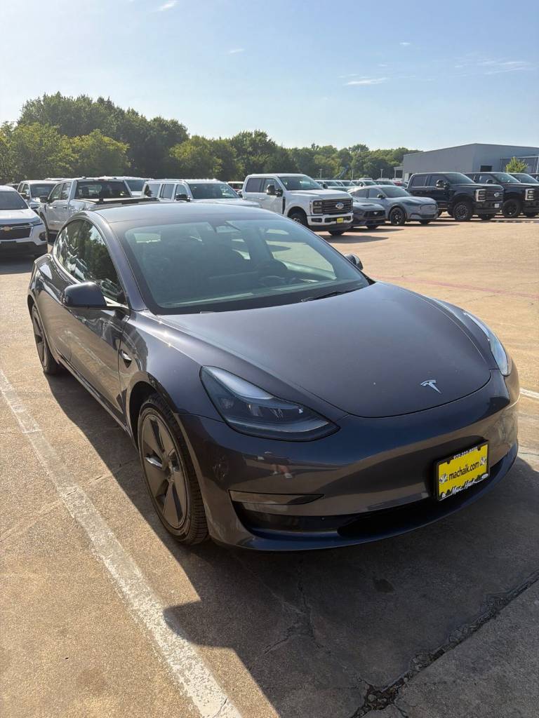 2023 Tesla Model 3 Base