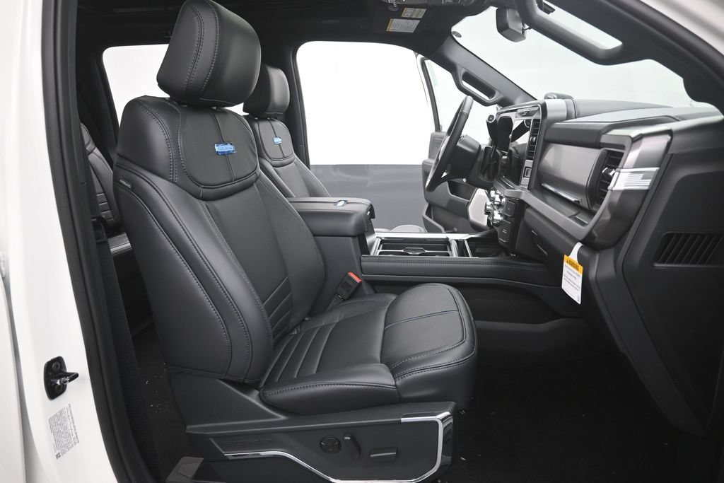 2026 Ford F-250 Super Duty Platinum - Photo 25
