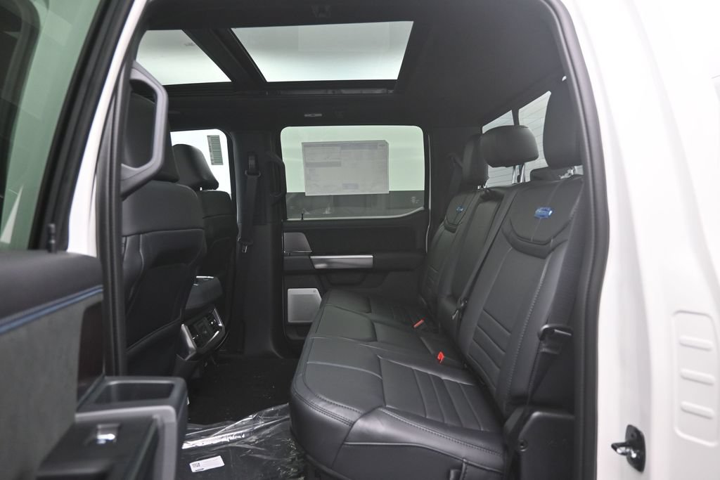 2026 Ford F-250 Super Duty Platinum - Photo 27