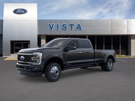 2026 Ford Super Duty F-450 DRW PLATINUM 4WD Crew Cab 8' Box