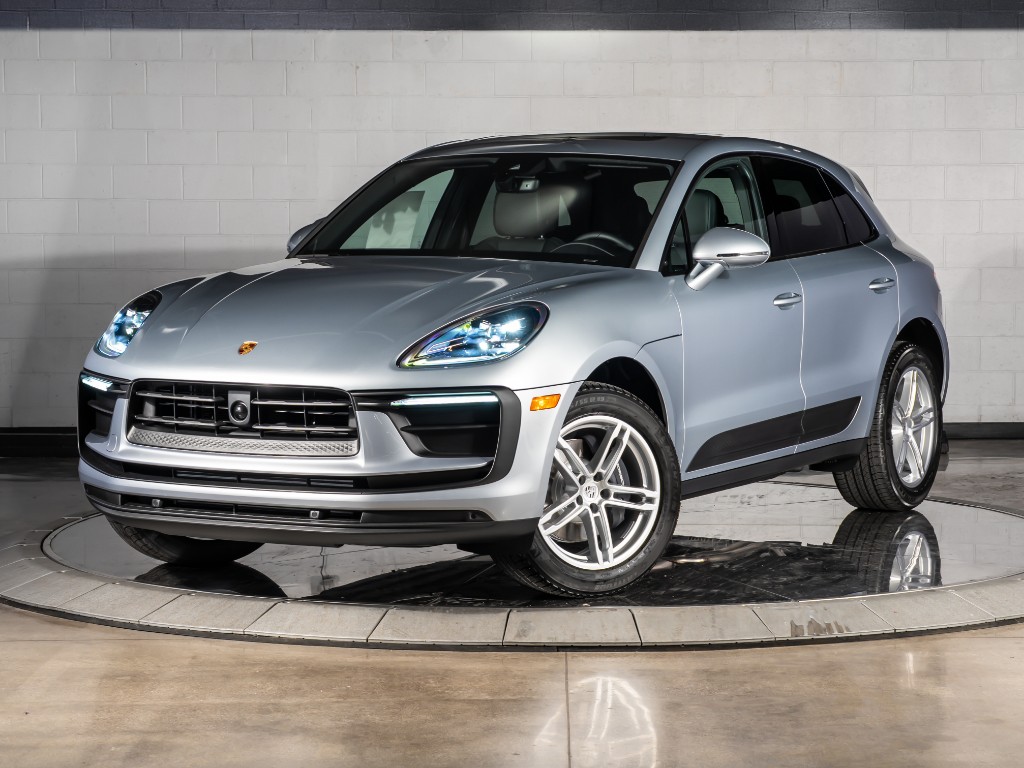 2026 Porsche Macan