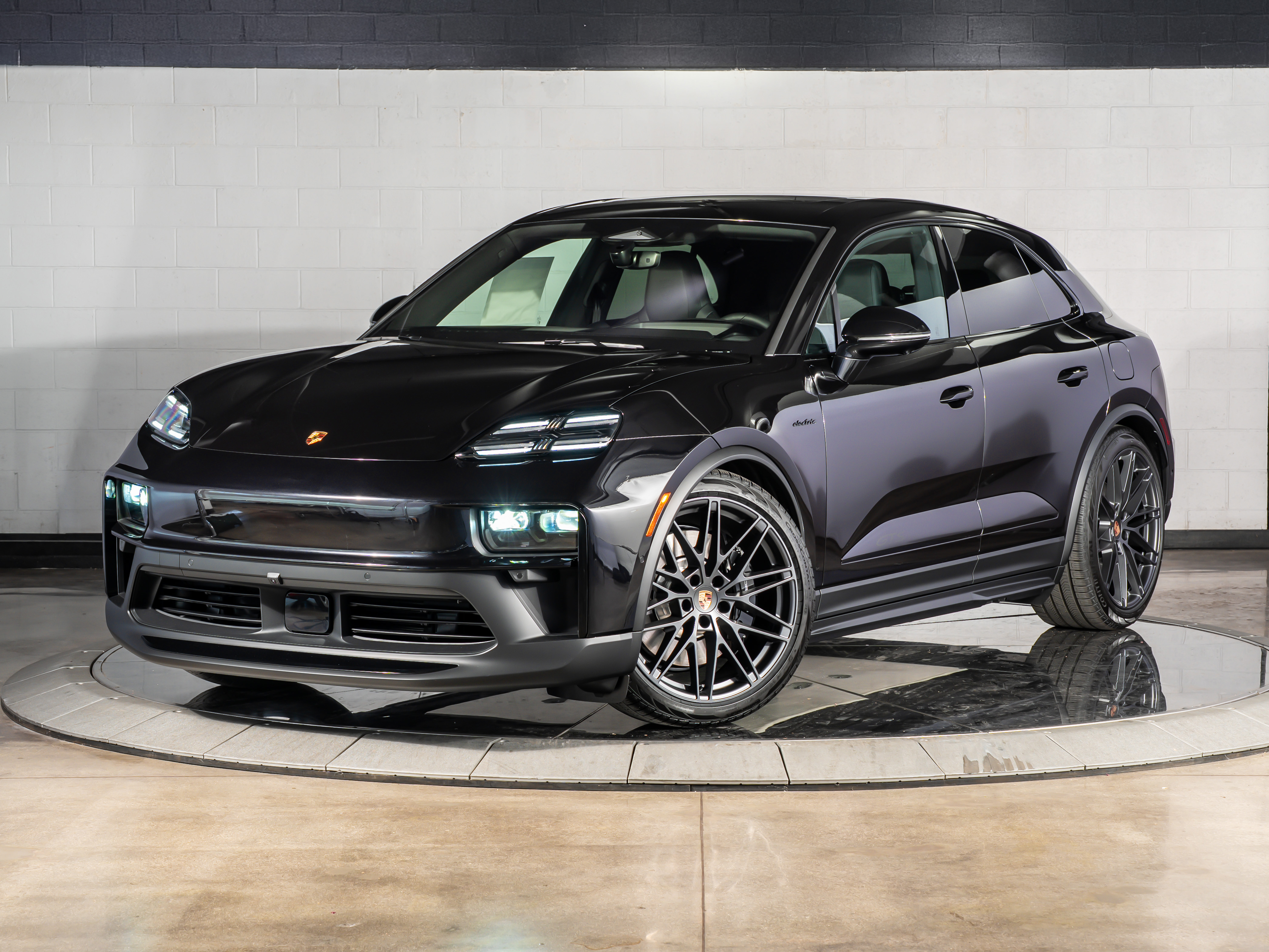 New 2026 Porsche Macan GTS