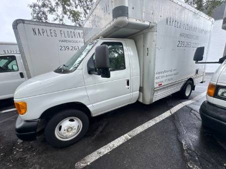2006 Ford E-450SD Base