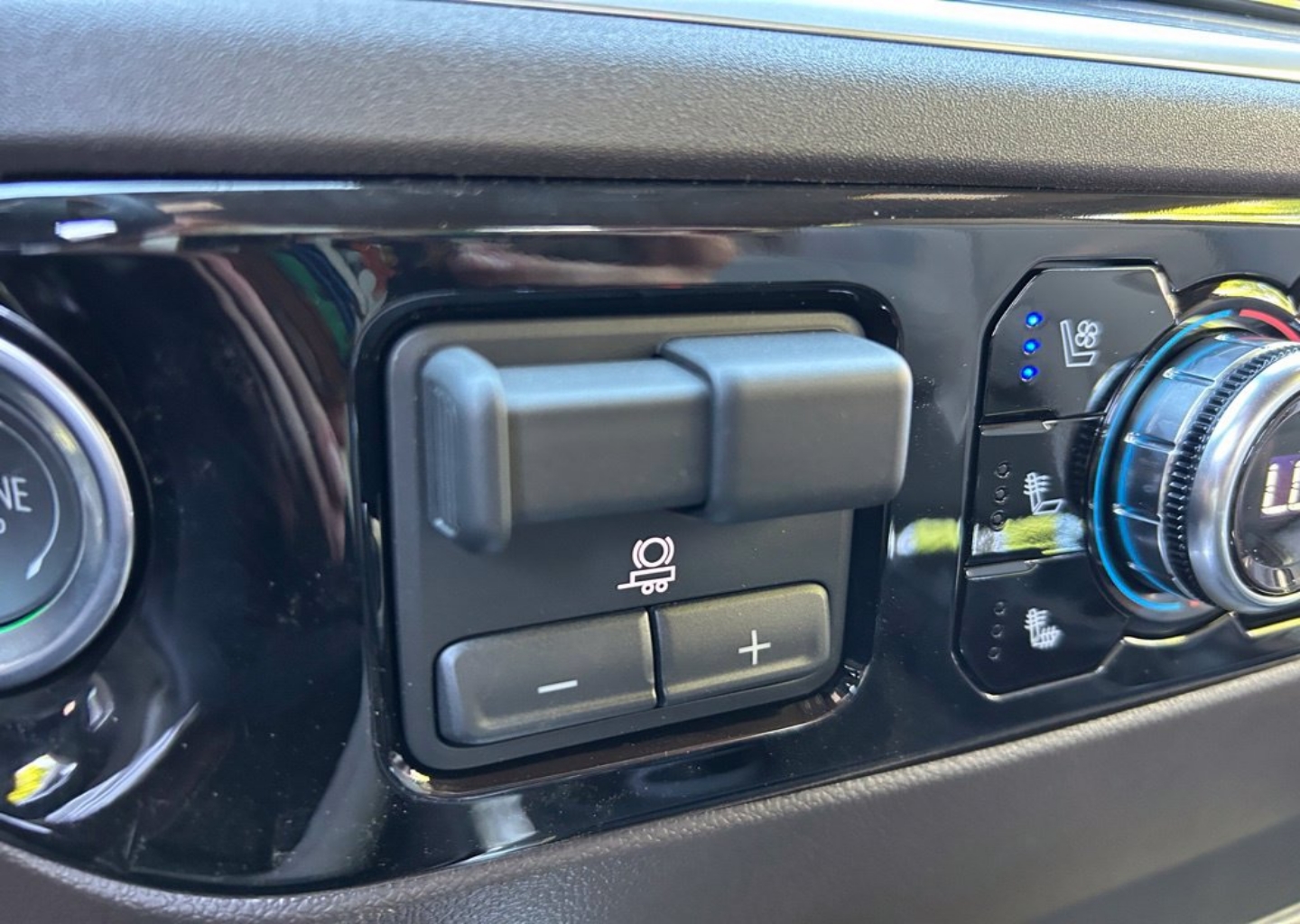 2026 GMC Sierra 1500 SLT - Photo 99