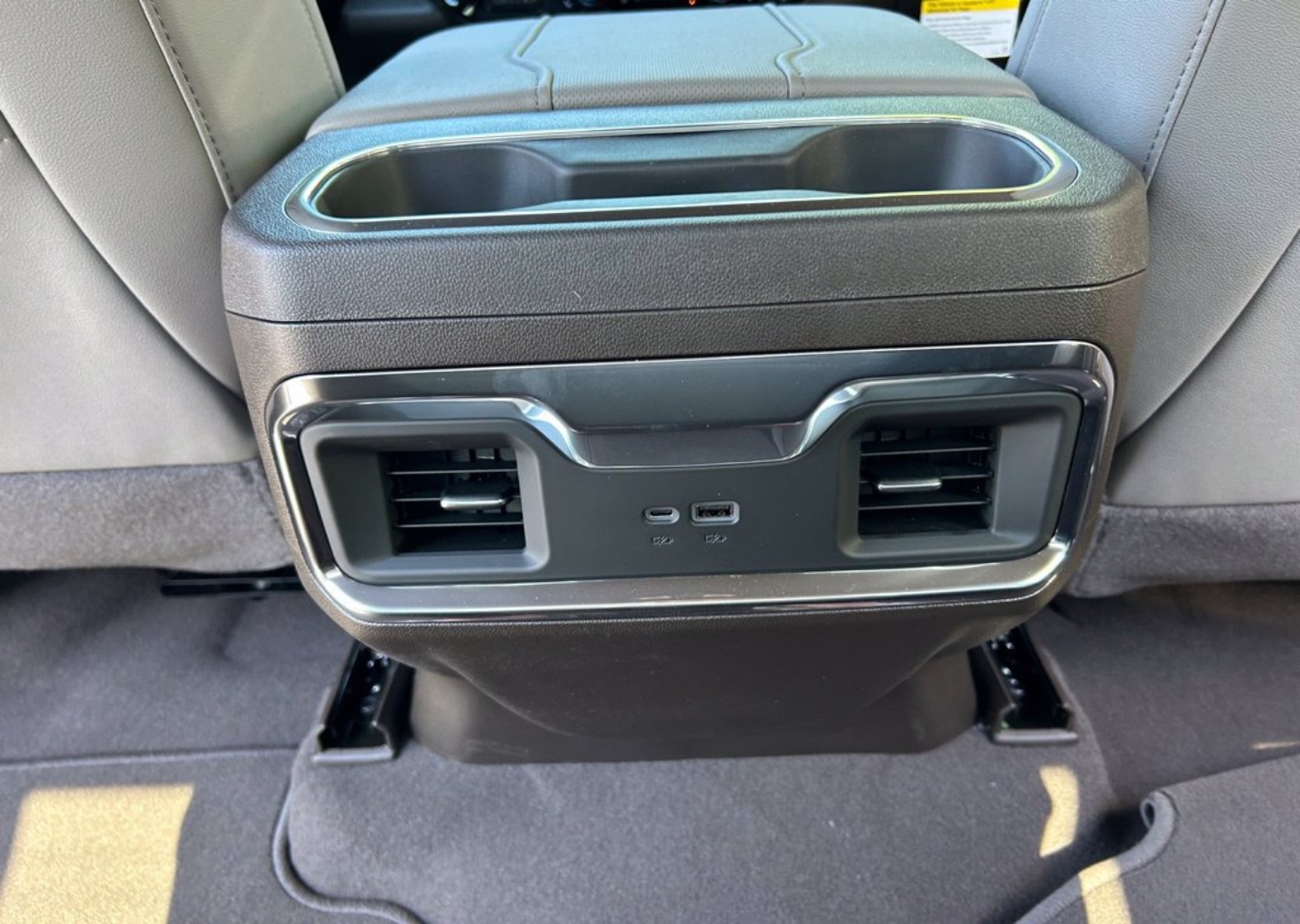 2026 GMC Sierra 1500 SLT - Photo 110