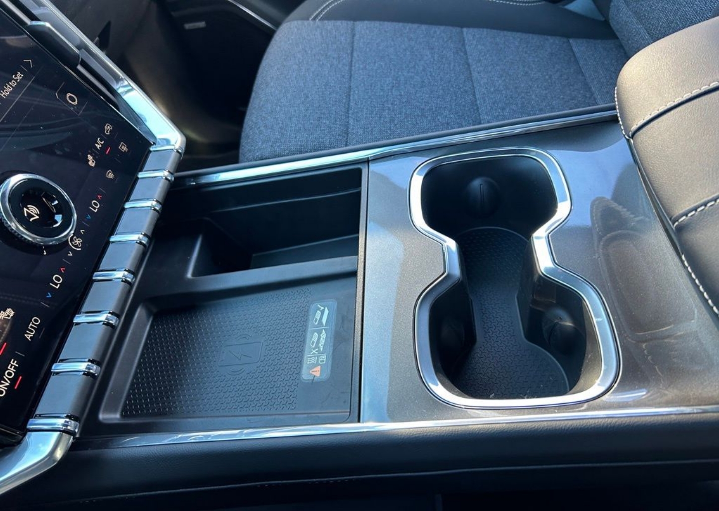 2026 GMC Acadia Elevation - Photo 90
