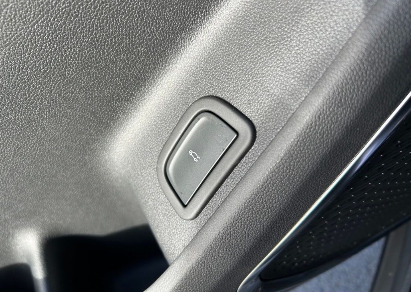 2026 GMC Acadia Elevation - Photo 102