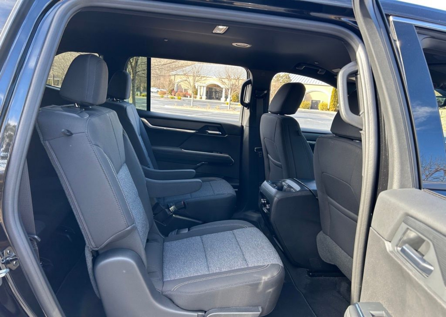 2026 GMC Acadia Elevation - Photo 105