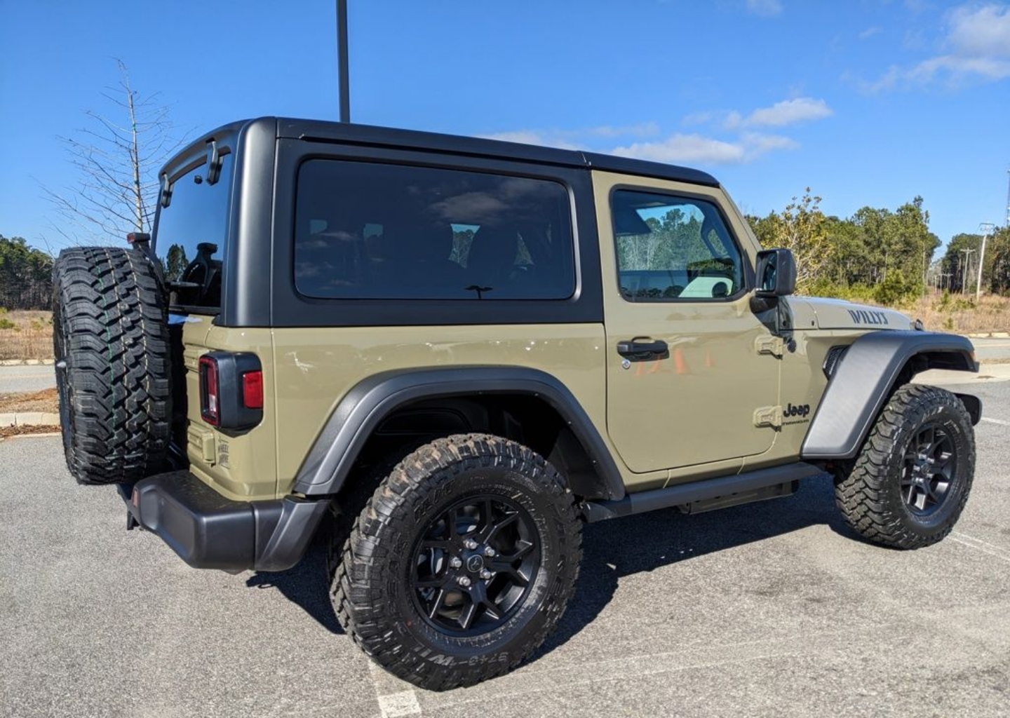 2026 Jeep Wrangler 2-Door Willys - Photo 17