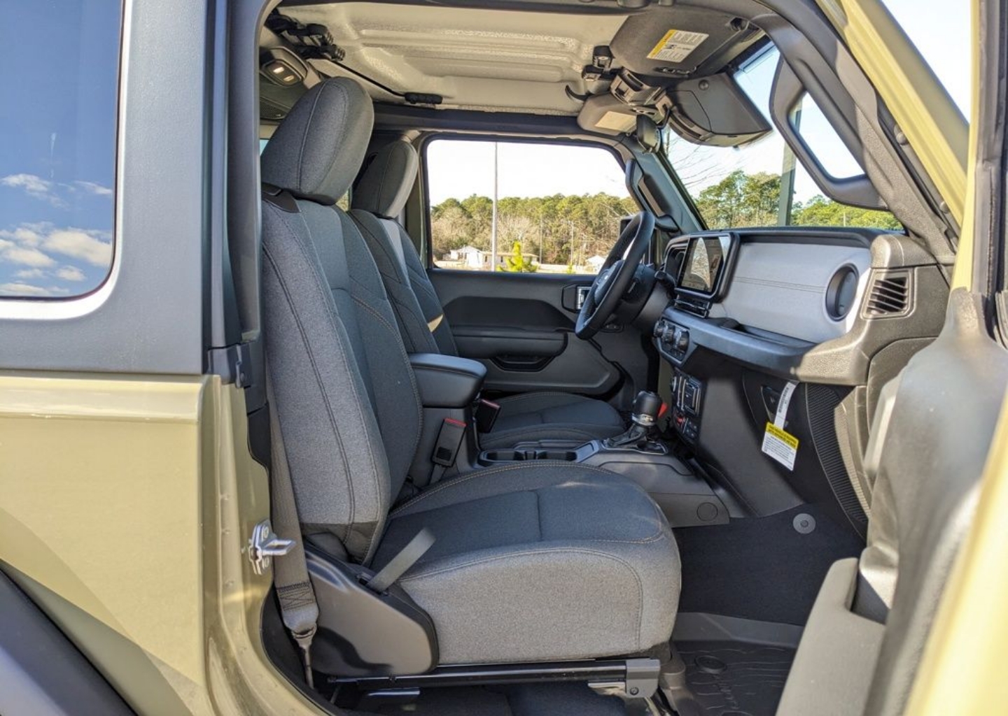 2026 Jeep Wrangler 2-Door Willys - Photo 42