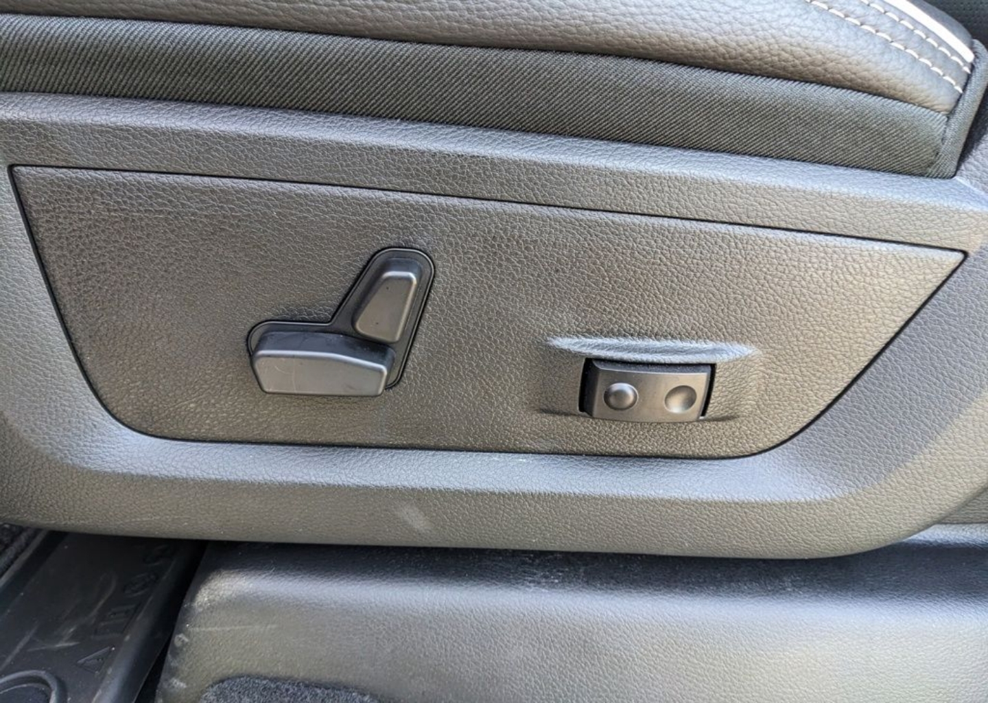 2026 RAM 2500 Limited - Photo 61