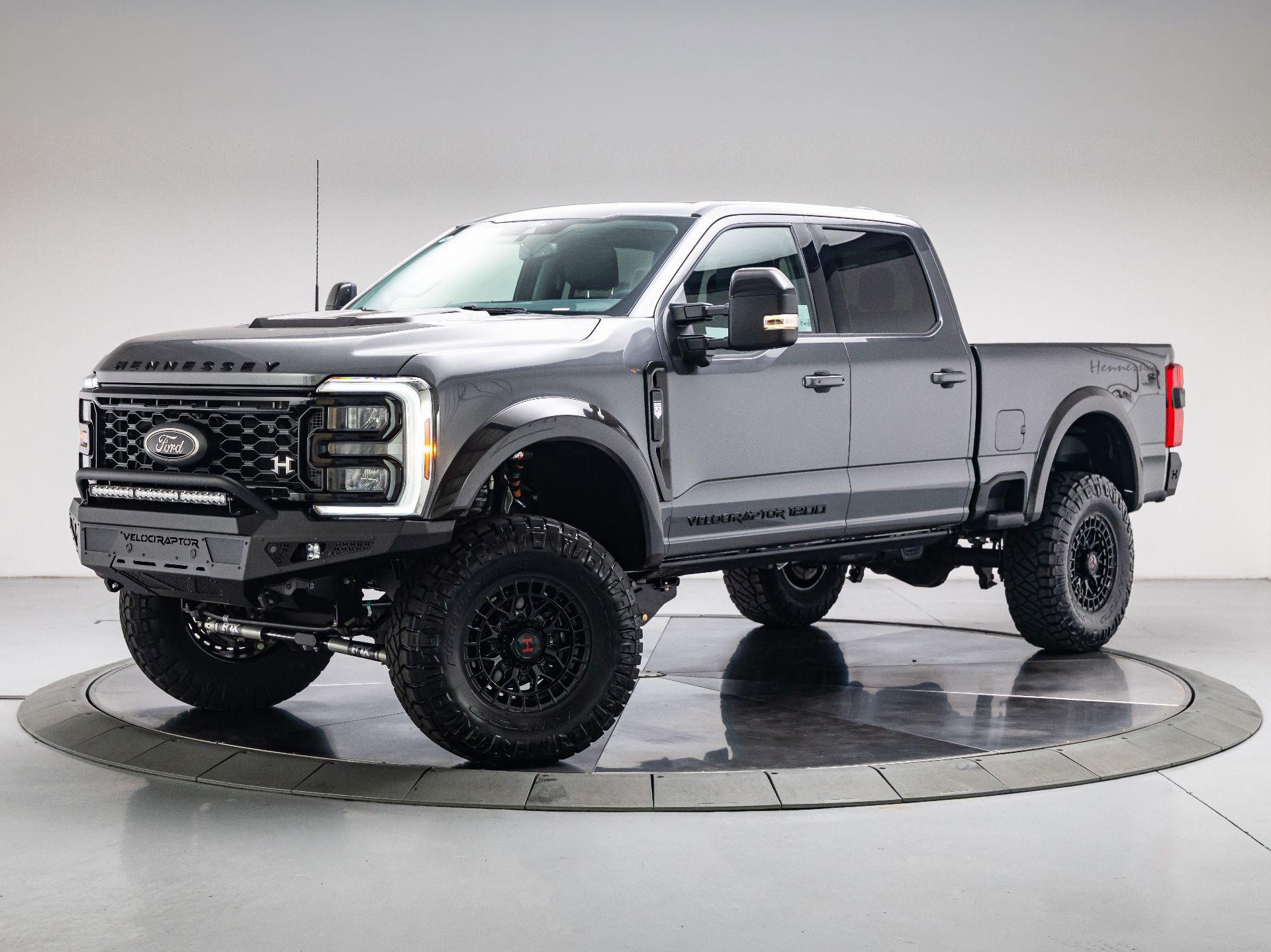 New 2026 Ford F-250 SD LARIAT