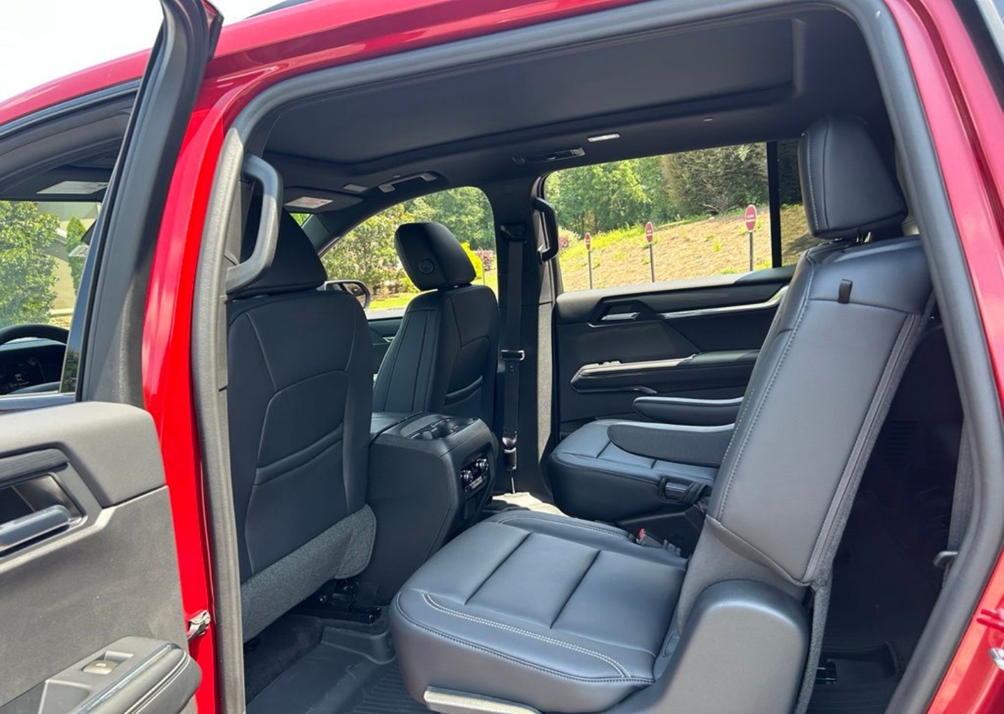 2026 GMC Acadia Elevation - Photo 106