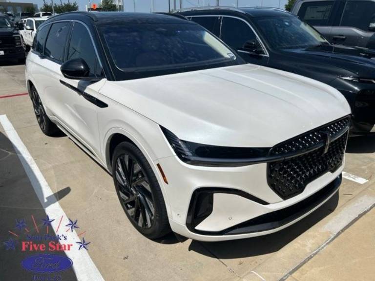 2024 Lincoln Nautilus Black Label
