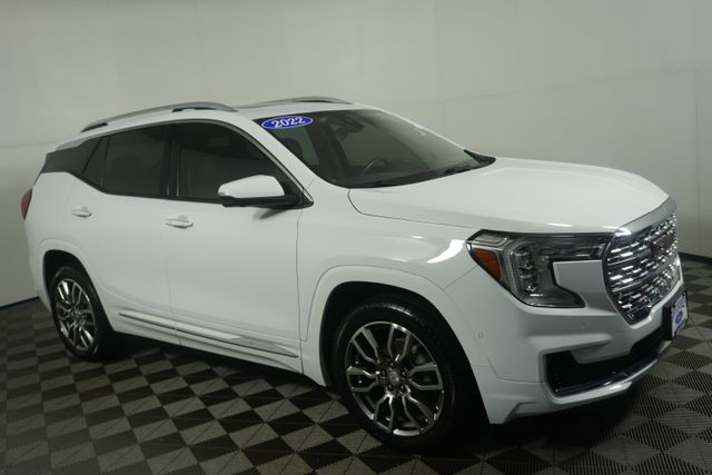 Used 2022 GMC Terrain Denali with VIN 3GKALXEVXNL231611 for sale in Kansas City