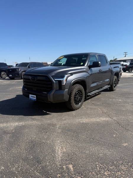 2025 Toyota Tundra SR5