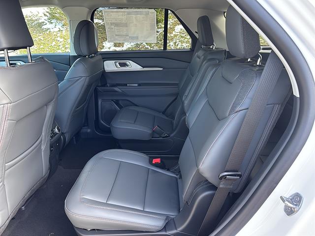 2026 Ford Explorer Active - Photo 14