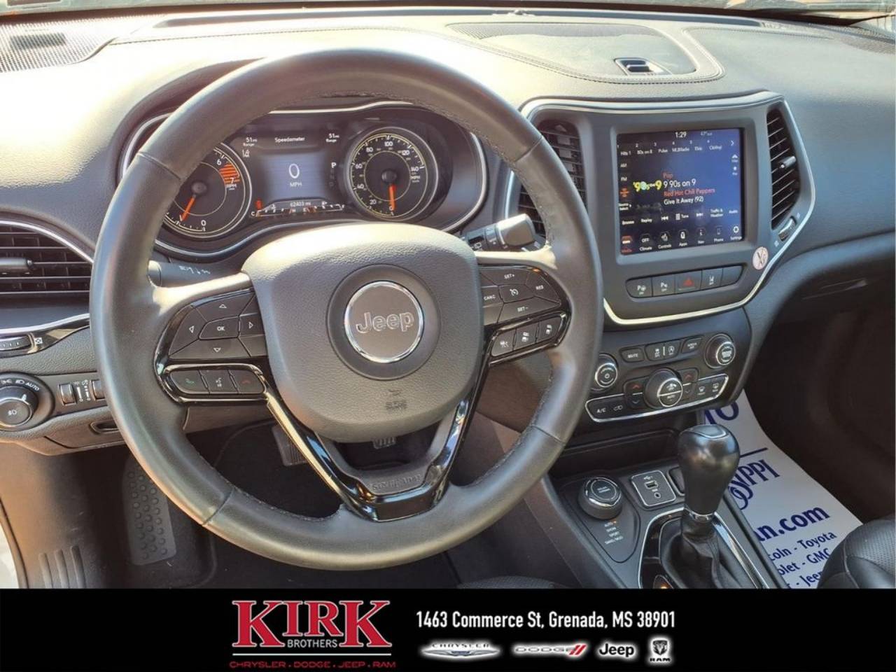 2023 Jeep Cherokee Altitude Lux - Photo 9