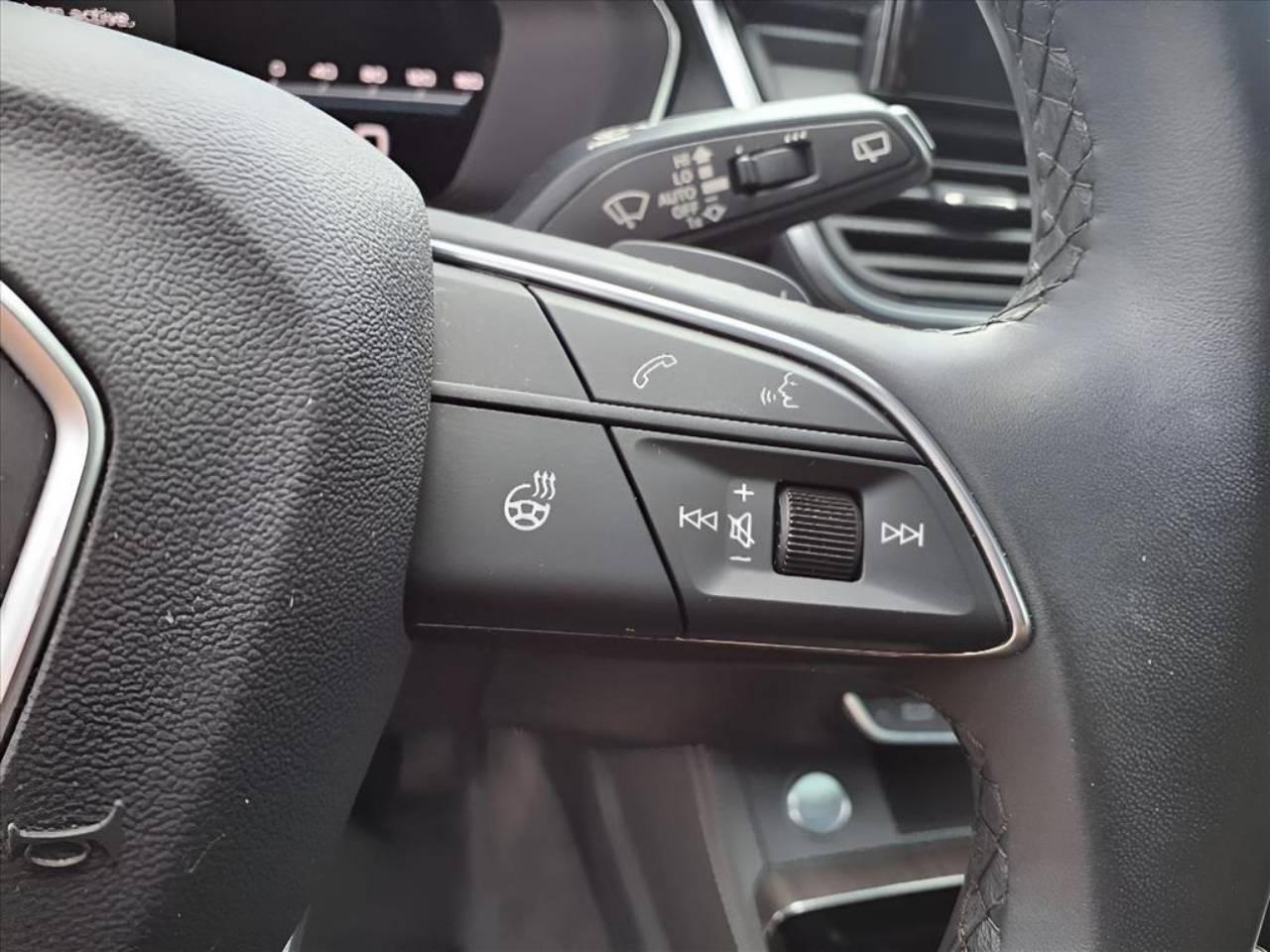2024 Audi Q5 Premium Plus - Photo 14