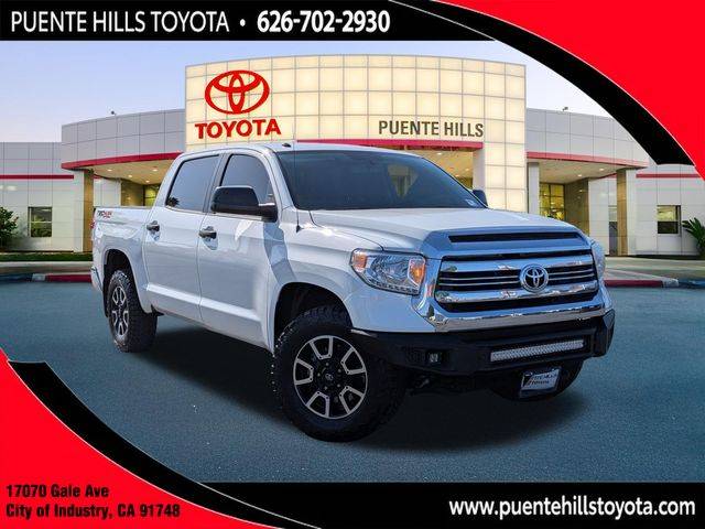 2017 Toyota Tundra SR5