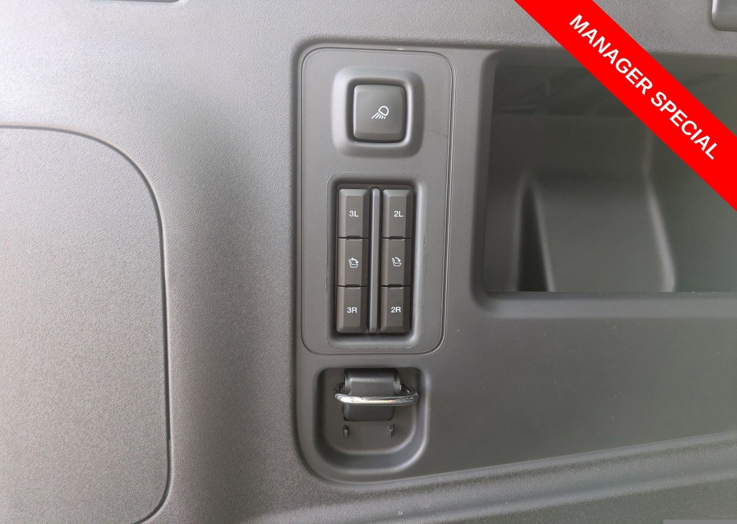 2025 Ford Expedition Tremor - Photo 14