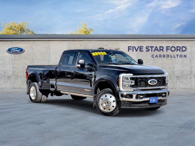 2023 Ford Super Duty F-450 DRW LARIAT