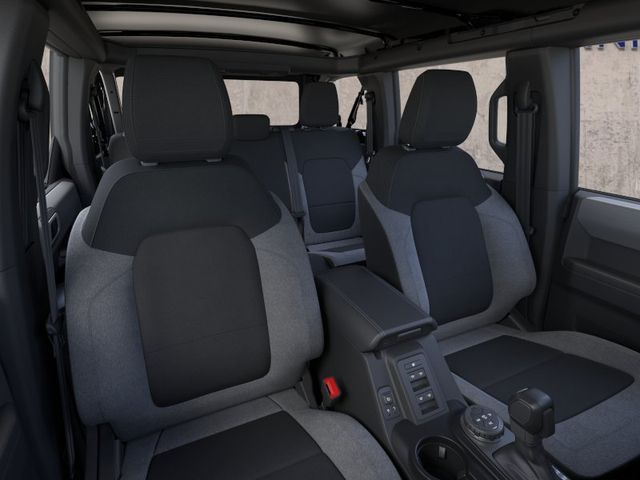 2025 Ford Bronco 4-Door Base - Photo 10