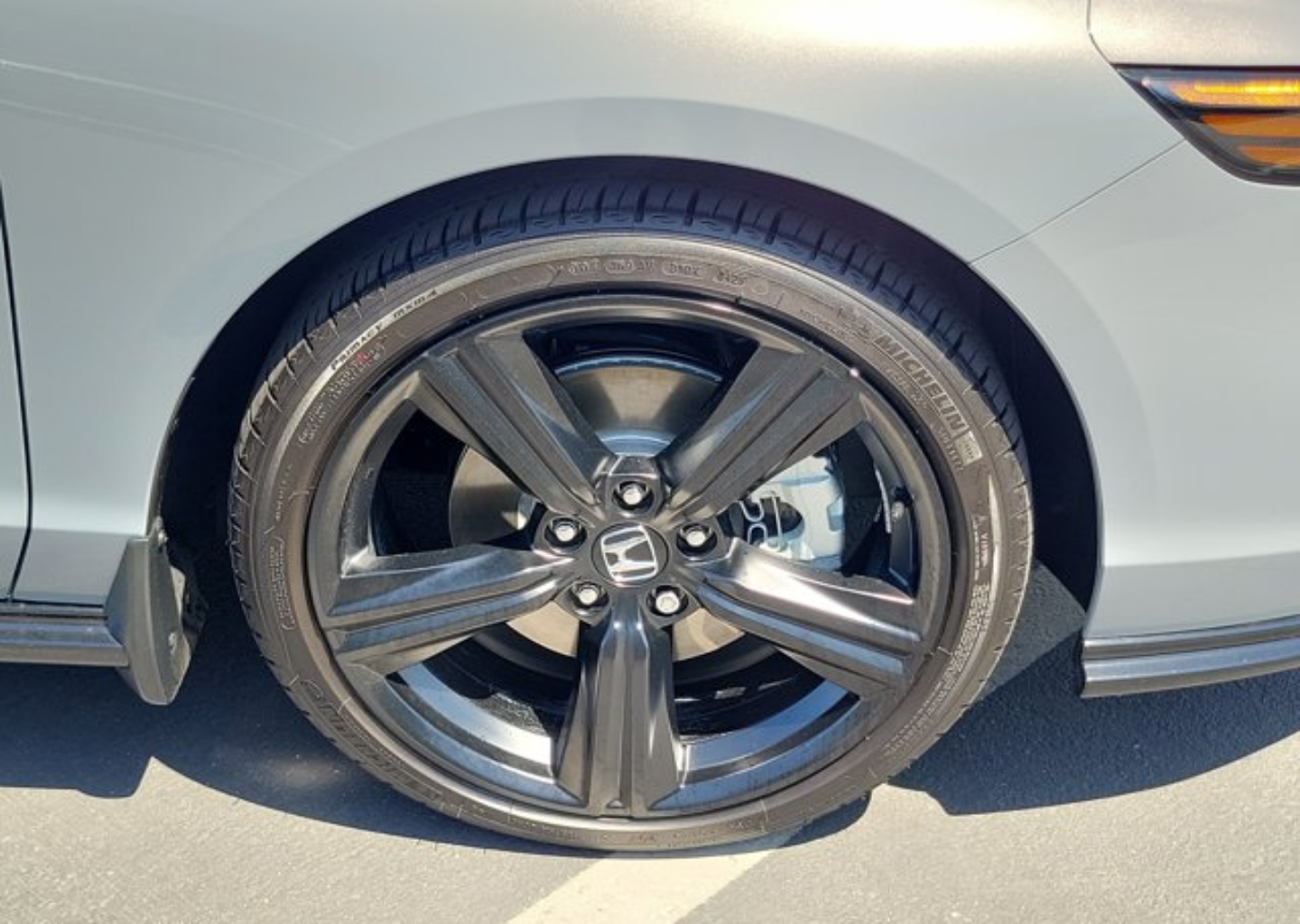 2026 Honda Accord Hybrid Sport-L - Photo 6