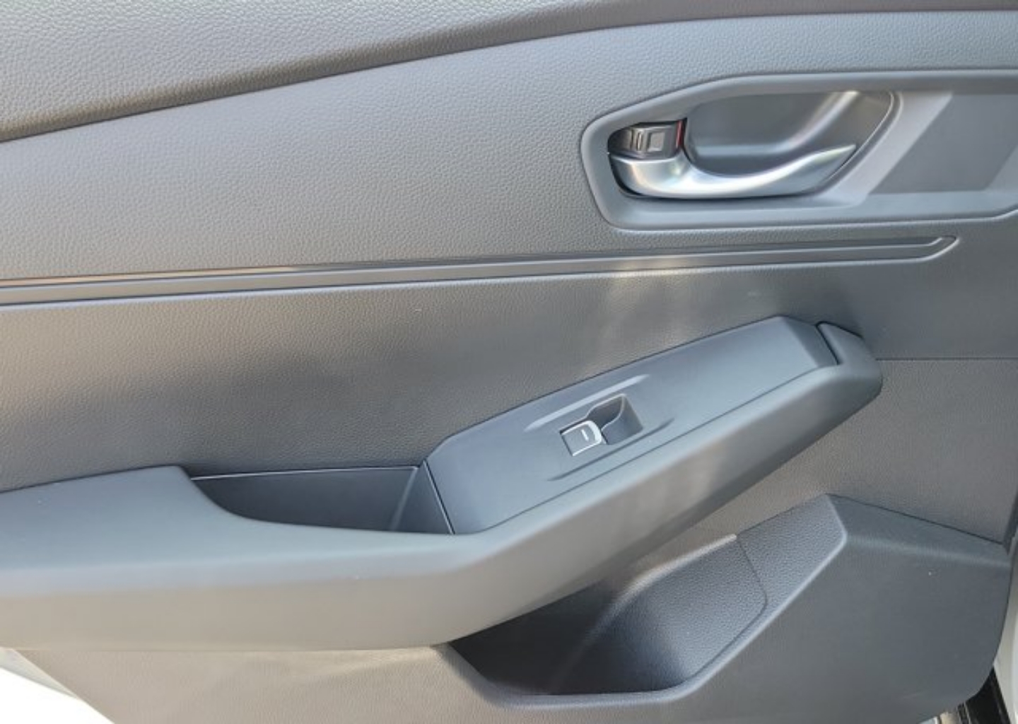 2026 Honda Accord Hybrid Sport-L - Photo 16