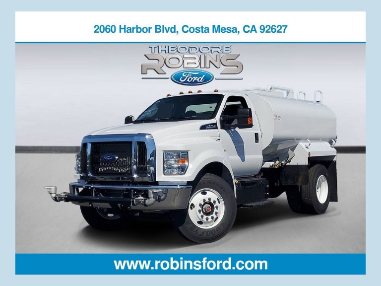 2026 Ford F-750SD Base