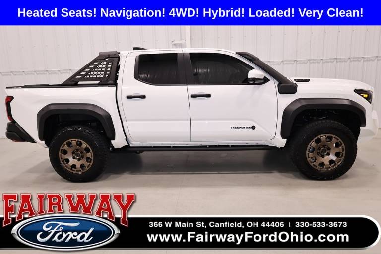 2025 Toyota Tacoma Hybrid Trailhunter