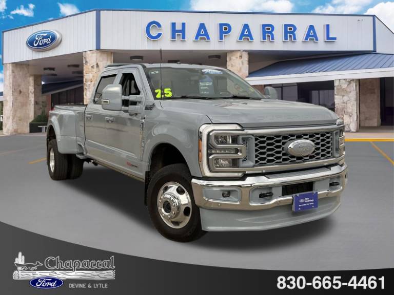 2025 Ford Super Duty F-350 DRW LARIAT