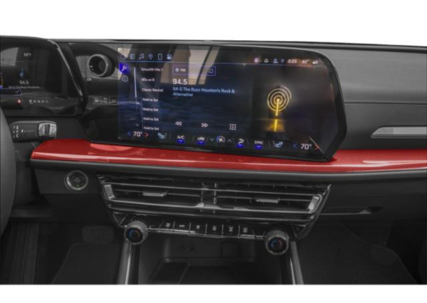 2027 Chevrolet Traverse Z71 - Photo 9