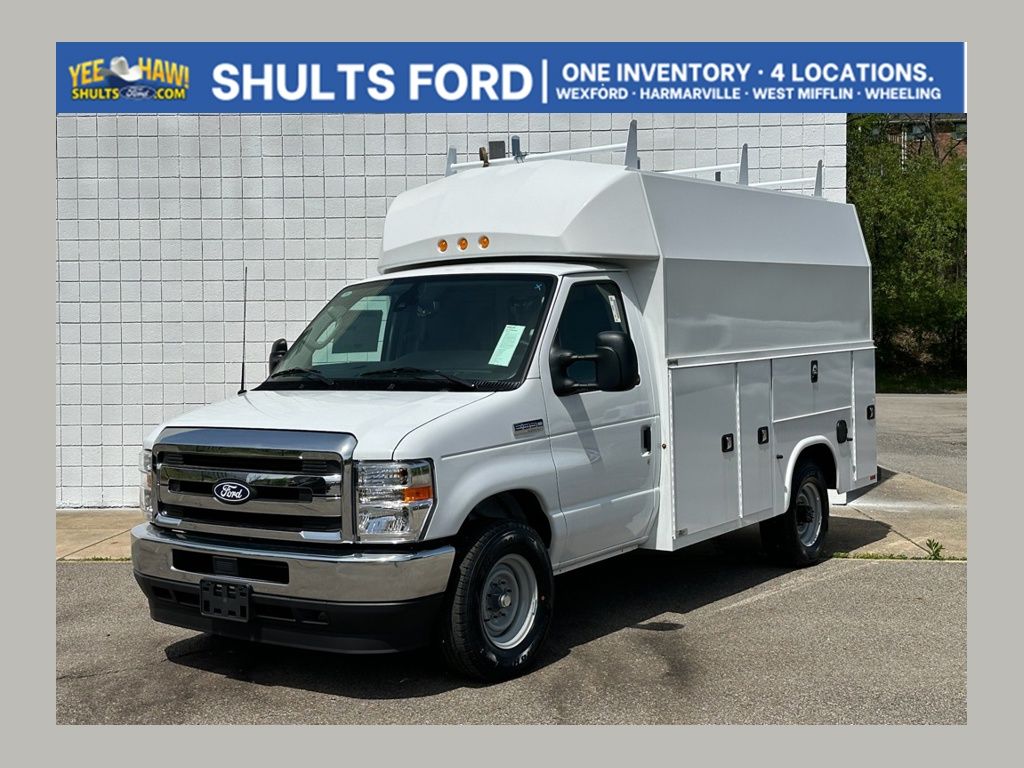 New 2026 Ford E-350SD Base