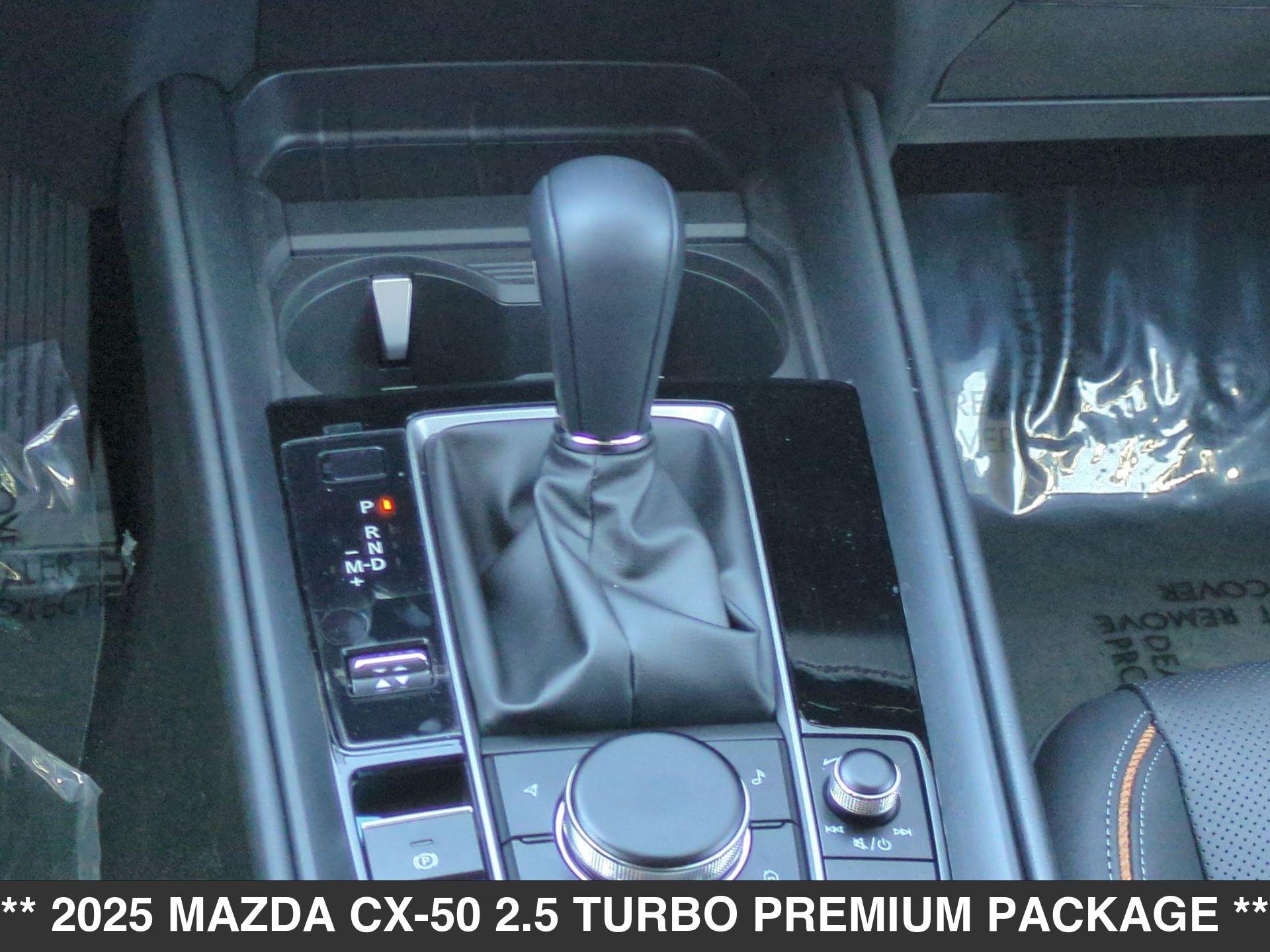 2025 Mazda CX-50 Premium - Photo 16