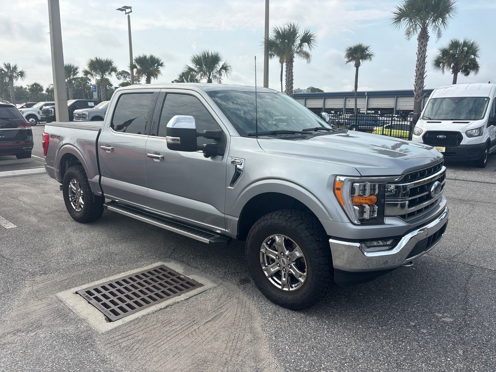 2023 Ford F-150 LARIAT